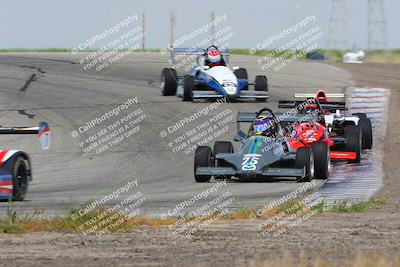 media/Apr-30-2023-CalClub SCCA (Sun) [[28405fd247]]/Group 4/Outside Grapevine/